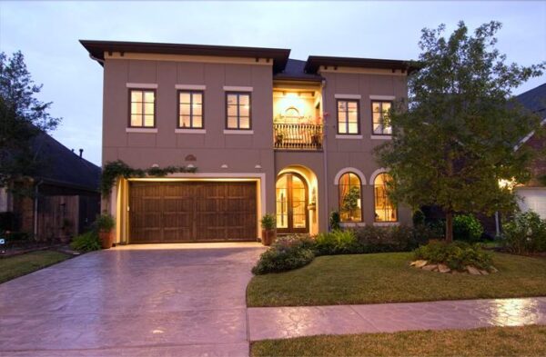 Two Story House Plan D6131