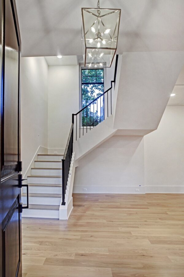 2 1/2 Story Home Plan E6152