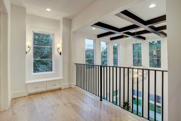 2 1/2 Story Home Plan E8054