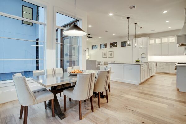 2 1/2 Story Home Plan E8054