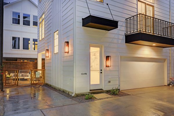 Three Story Duplex Townhome Plan E9167 B1.1